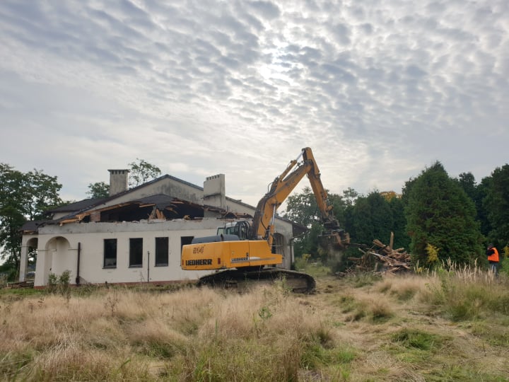 Wyburzenie